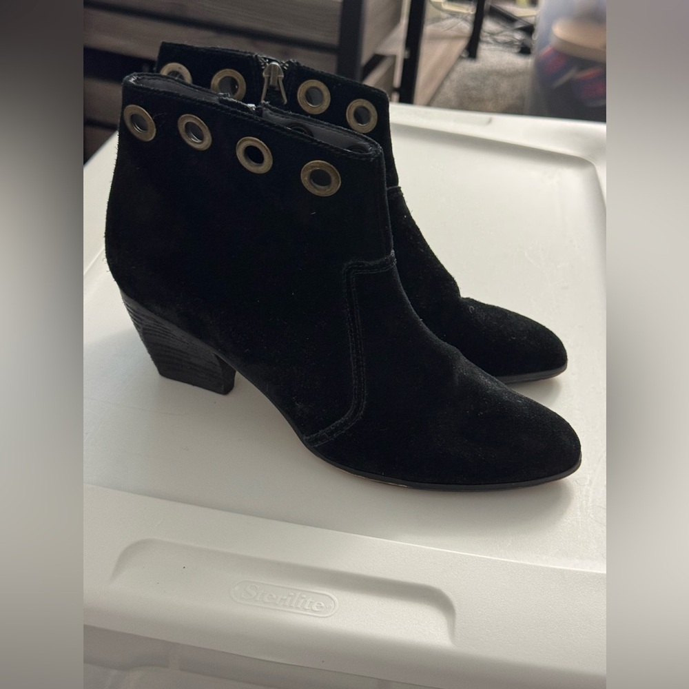 Black Ankle Boots with Eyelet Detail